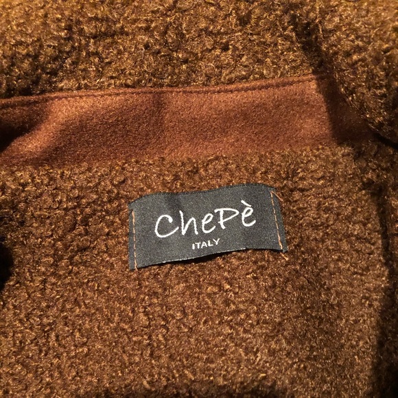 NWOT Italian Bouclé Wool Crop Pea Coat | Chepé - Picture 4 of 4